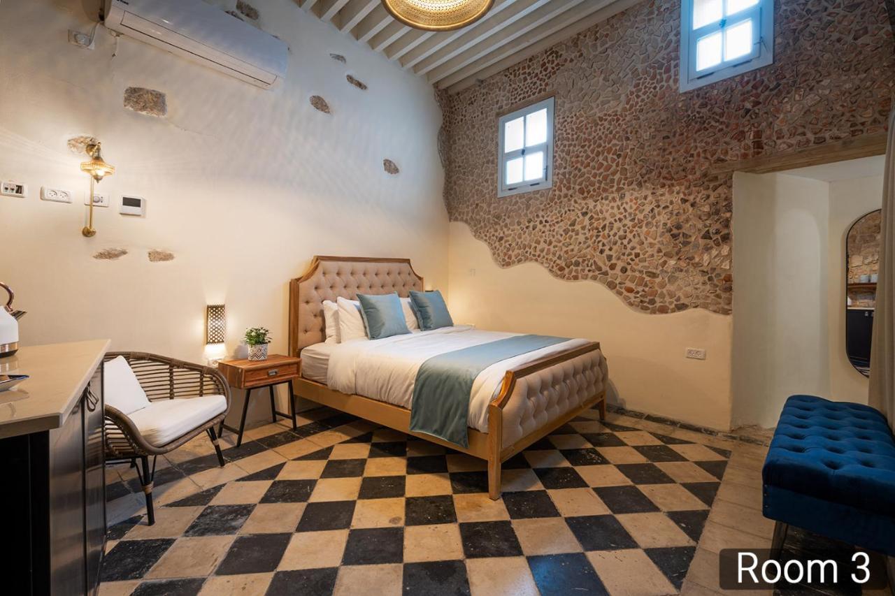 Villa Sera Акра Екстериор снимка